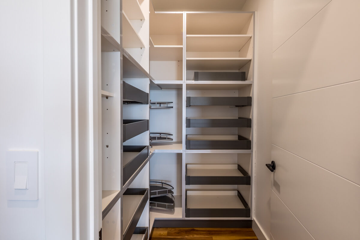 Walk-in closet